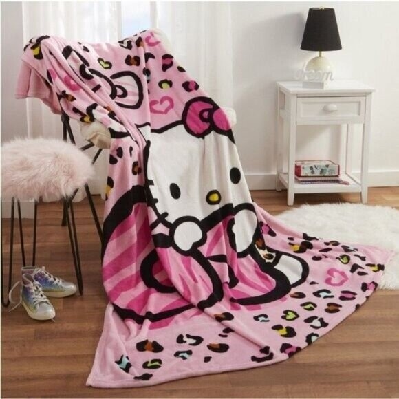 Hello Kitty Plush Blanket Size 62"x 90" Pink - Picture 2 of 7